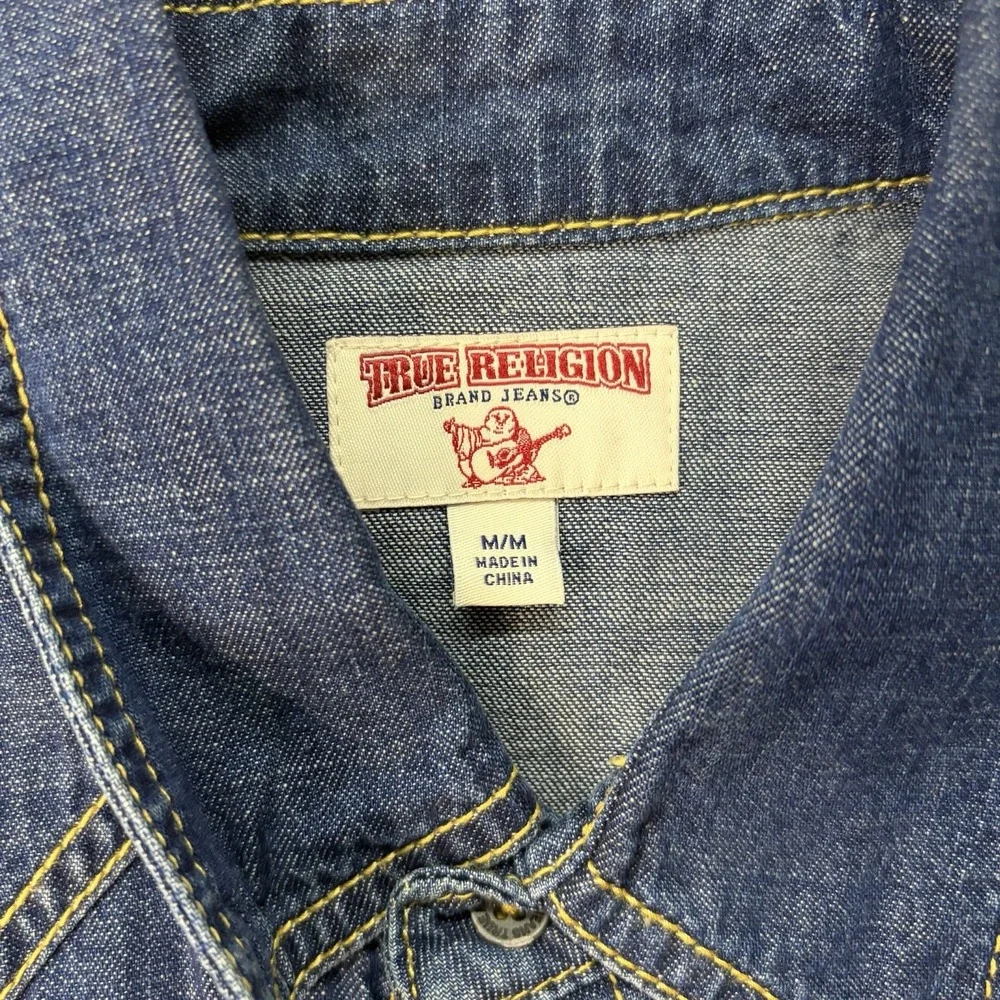True Religion Mens Dark Wash Denim Western Shirt Pearl Snap Horseshoe Stitching
